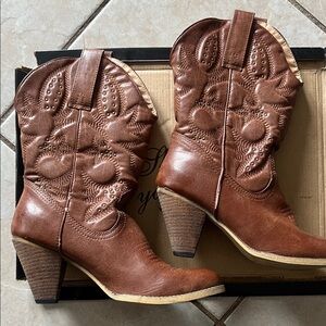 Very Volatile Tan Western Heeled Boots